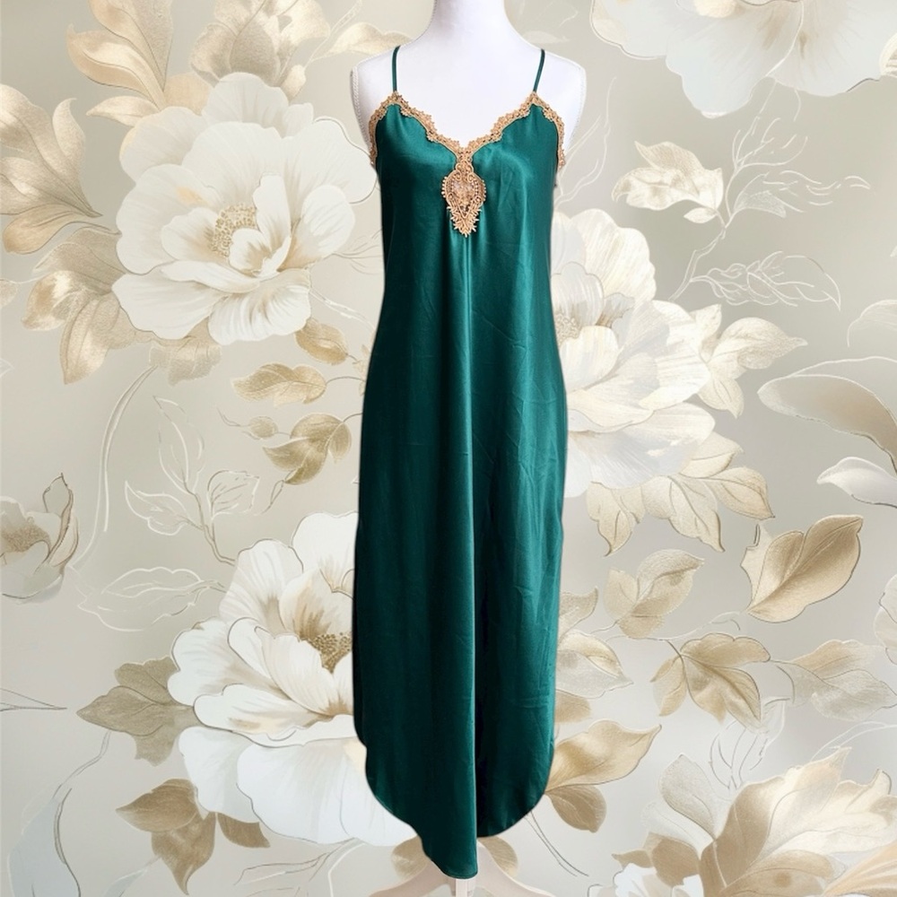 California Dynasty Vintage Slip Dress Nightgown Emerald Gold Lace USA M Medium